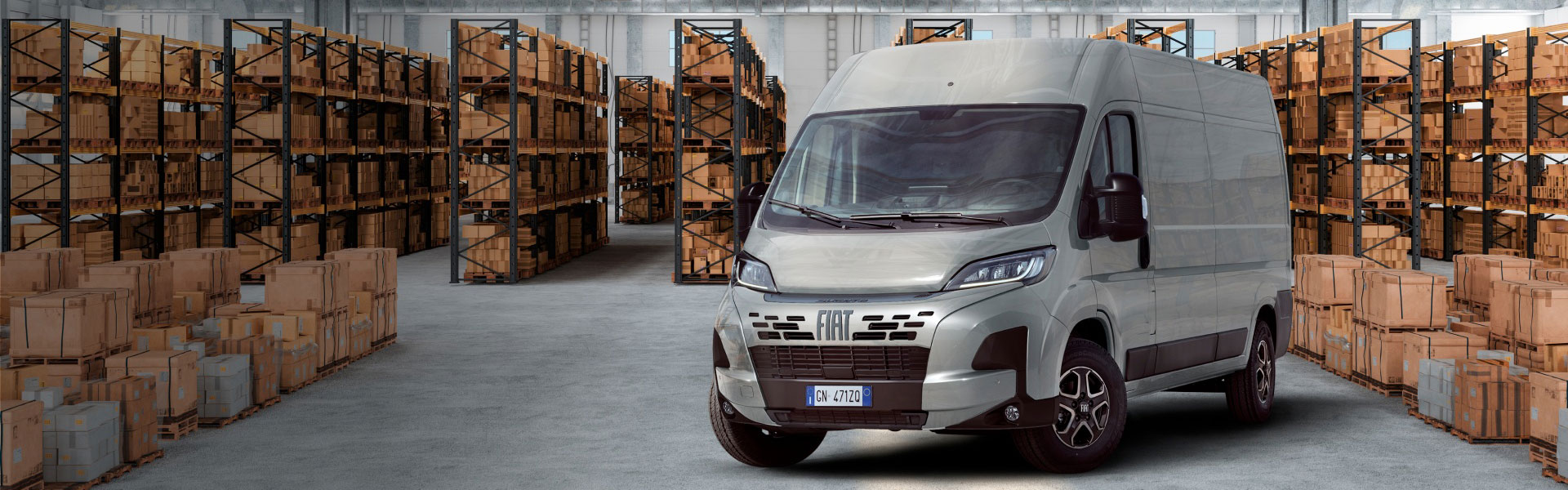 Fiat Ducato in einem Hochregallager